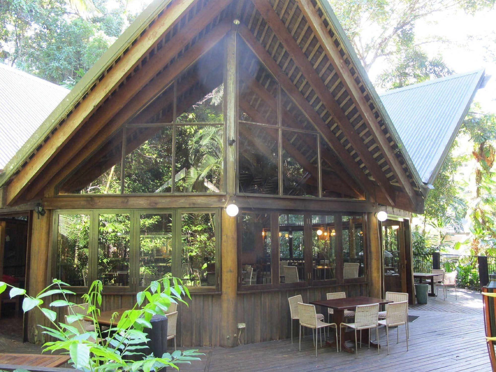 Lodge Ferntree Rainforest *